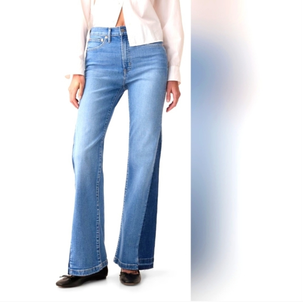 GAP 70's Flare High Rise Jeans